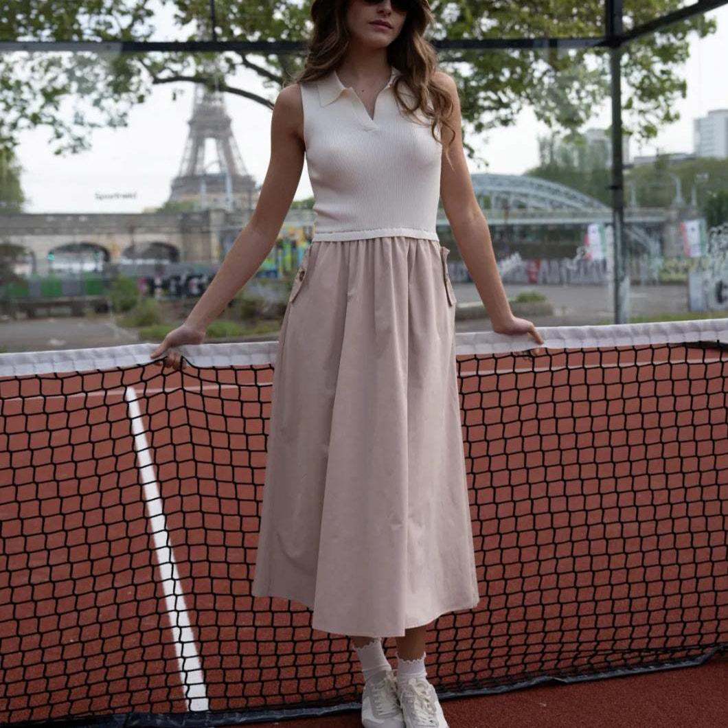 Frontansicht Feinstrick Midi-Kleid Beige mit Polo-Kragen und Baumwollrock für Damen