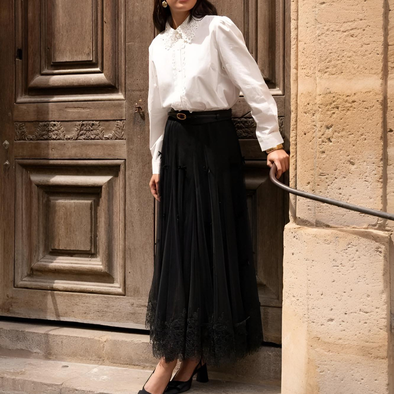 Elegante Damenbluse mit Spitzendetails