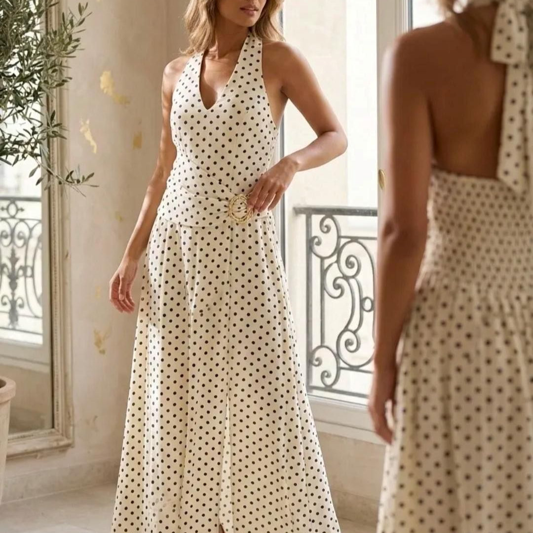 Neckholder Maxi-Kleid Creme gepunktet für Damen 
mit goldener Gürtelschnalle und seitlichem Schlitz